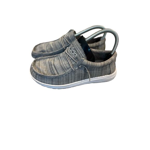 Hey Dude Wally youth size 5 - Picture 1 of 10